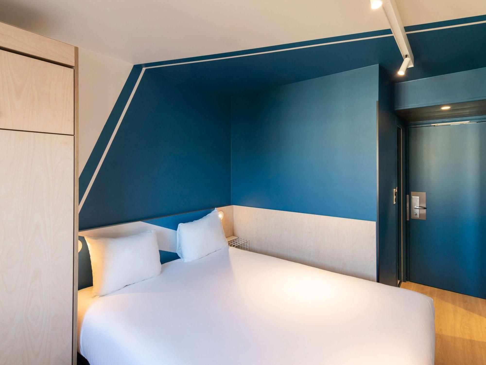 Ibis Budget Lyon Centre Confluence Exterior foto
