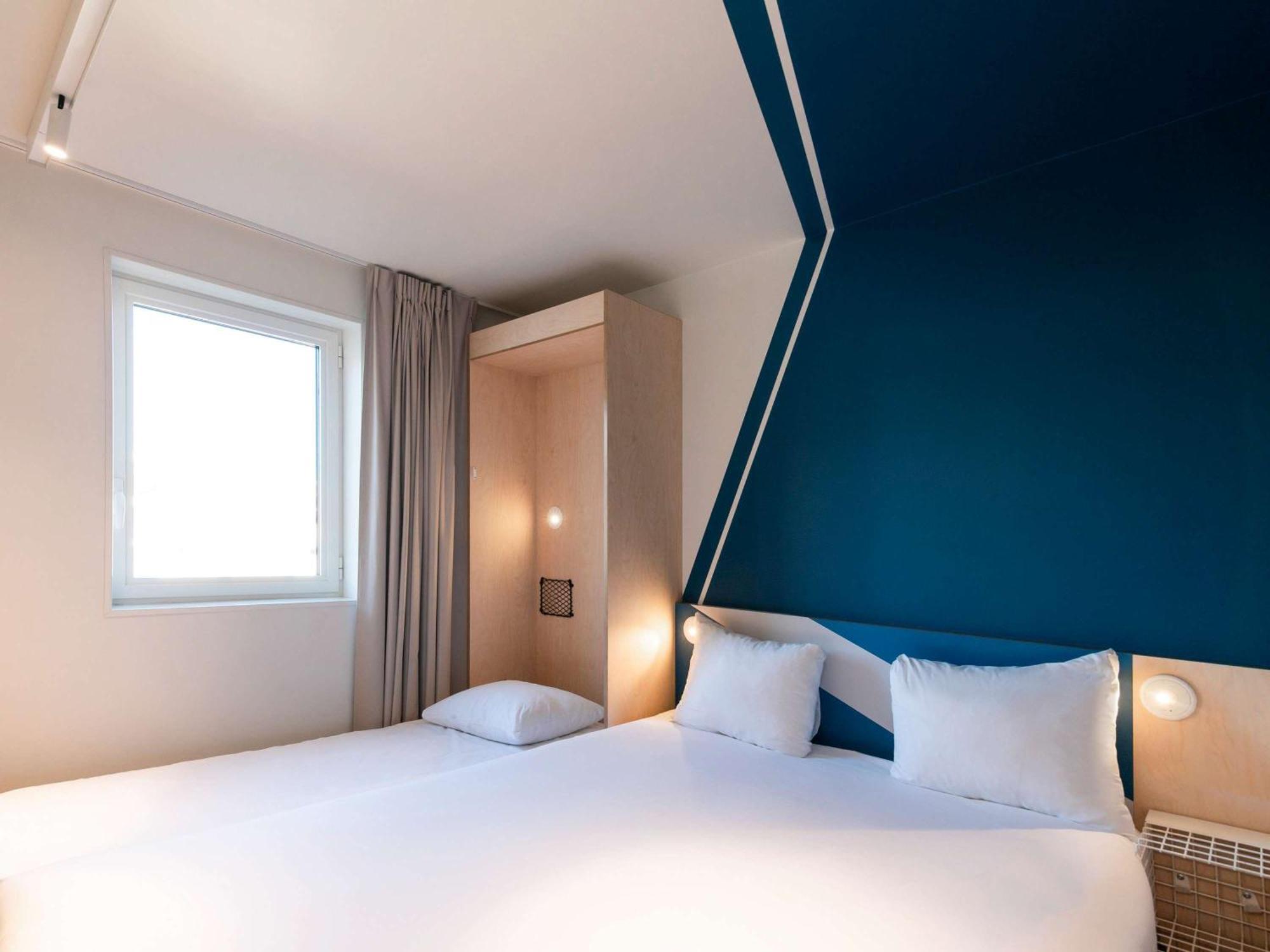 Ibis Budget Lyon Centre Confluence Exterior foto