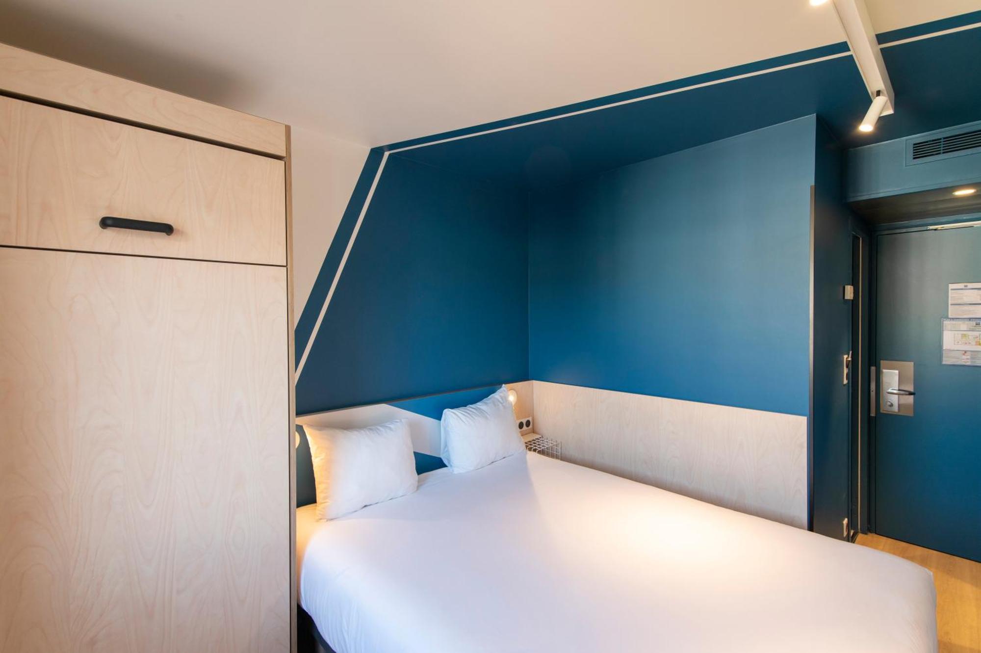 Ibis Budget Lyon Centre Confluence Exterior foto