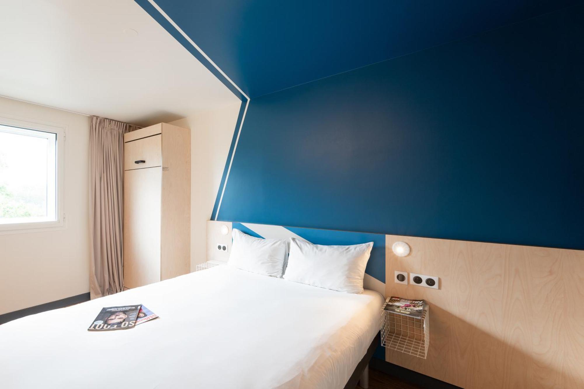 Ibis Budget Lyon Centre Confluence Exterior foto