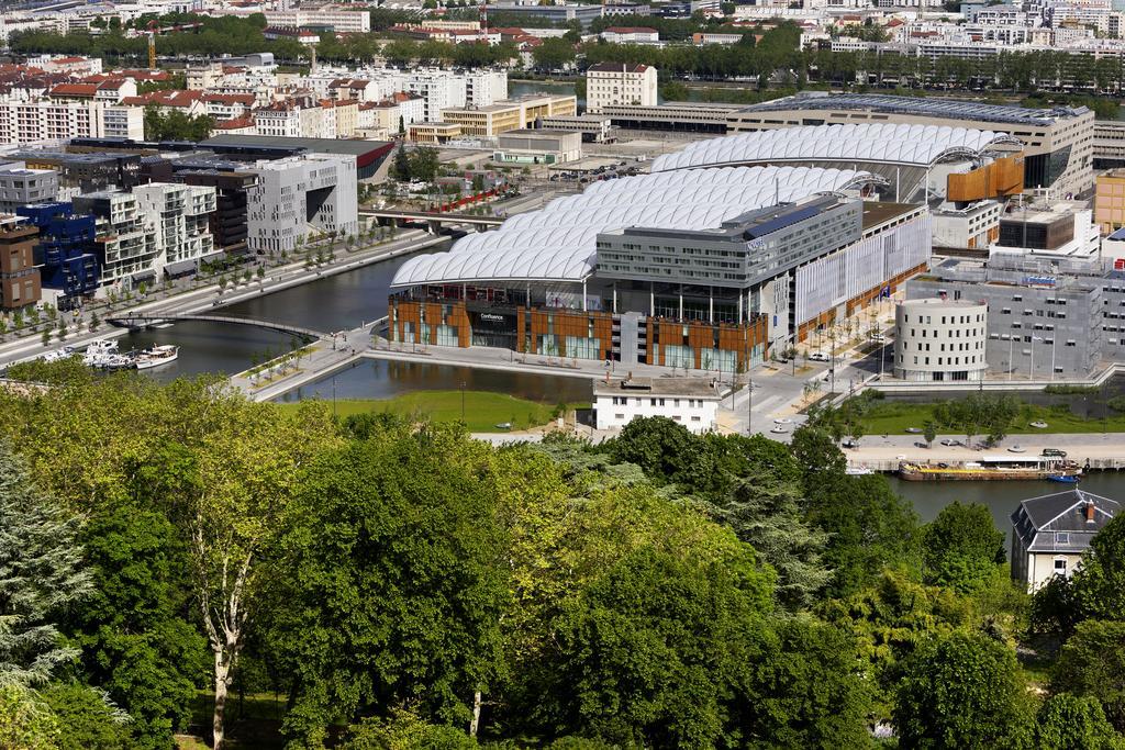 Ibis Budget Lyon Centre Confluence Exterior foto